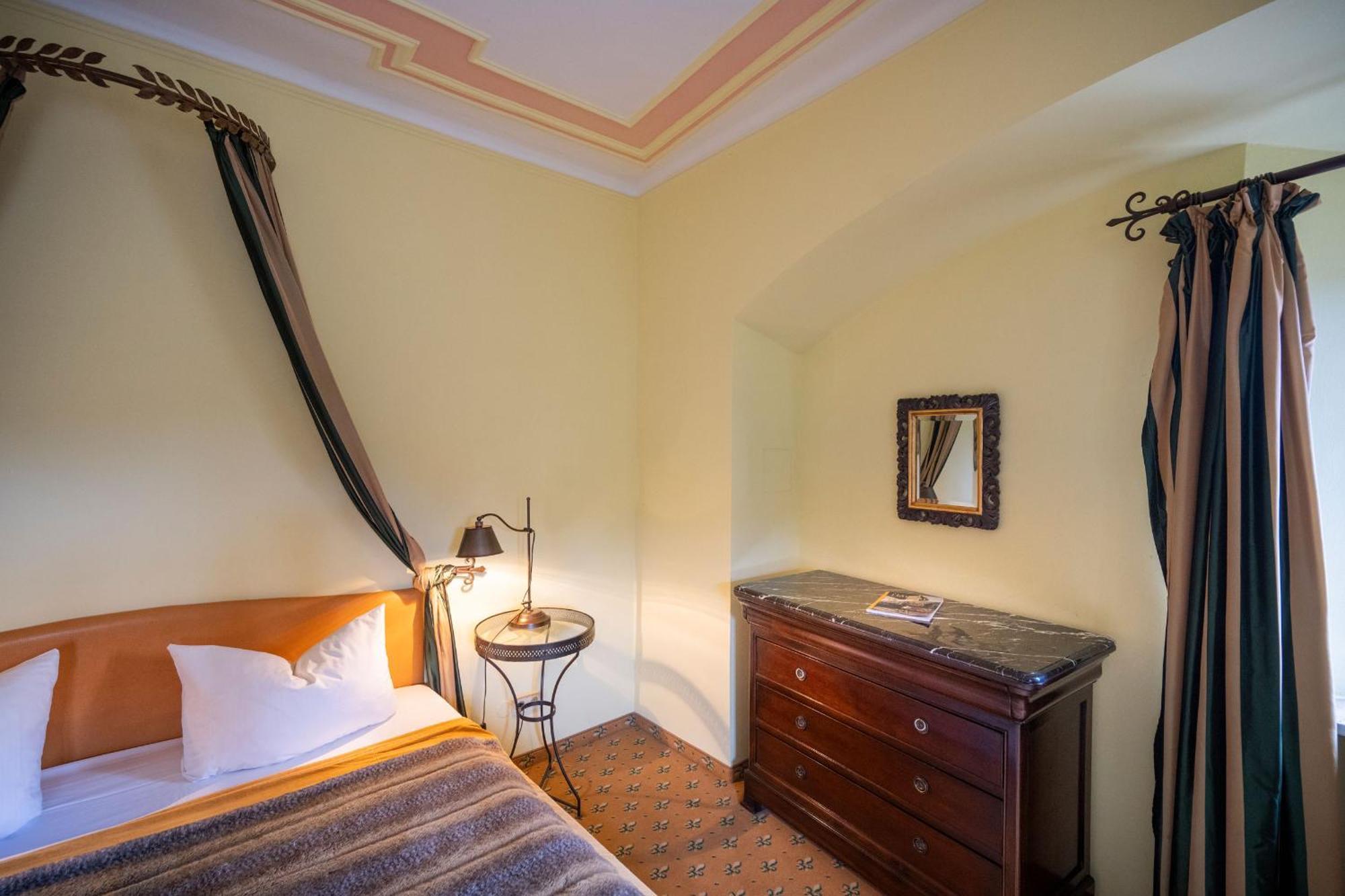 Burg Rabenstein Hotel Kirchahorn Kamer foto
